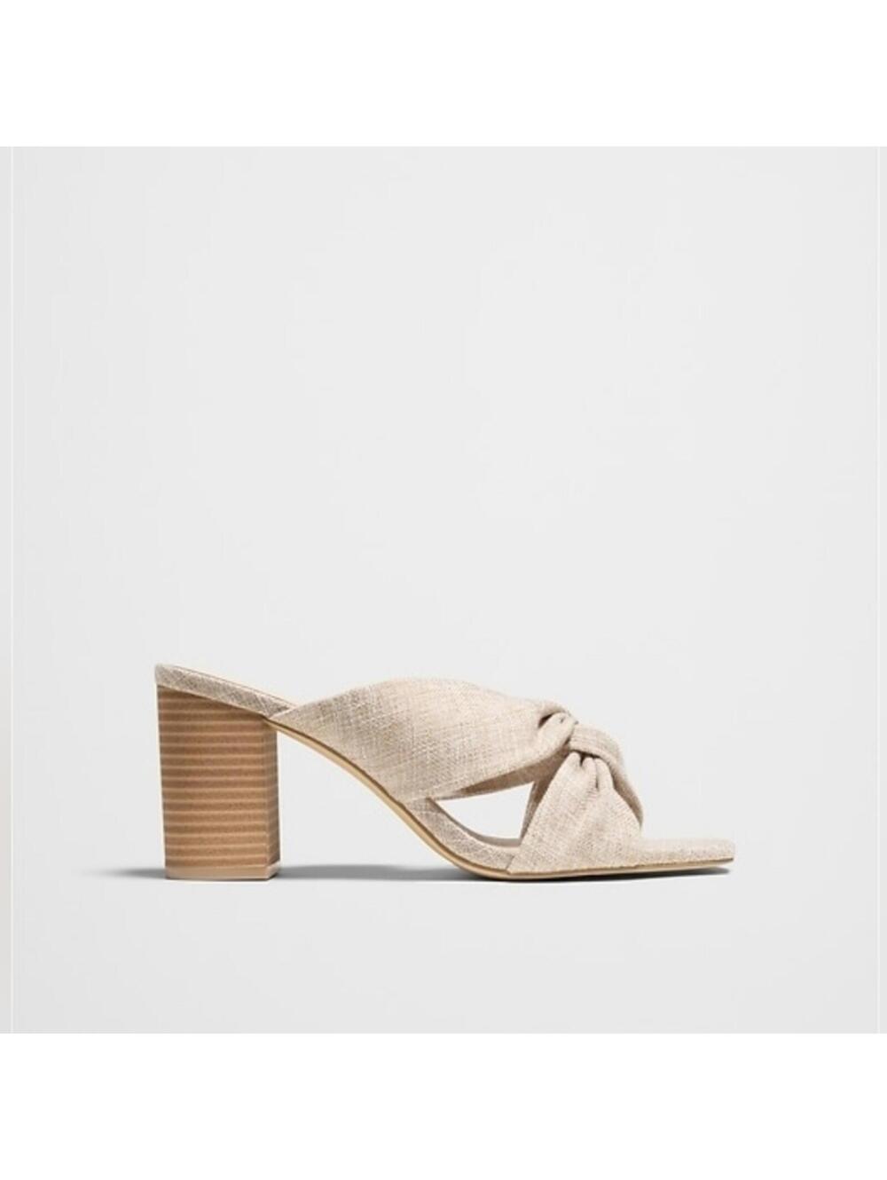 Banana Republic Crossover Heeled Sandal Flax Cream 7.5 slides
